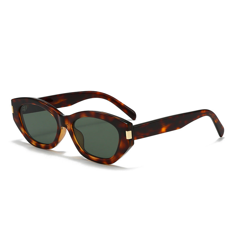 Cat Eye Butterfly Sunglasses with Black Storage Pouch